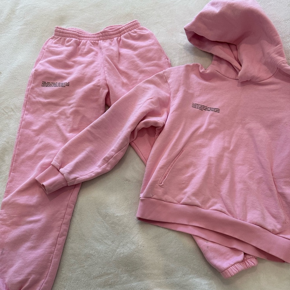 Pangaia sweatshirt and pants. Pink color. Used.